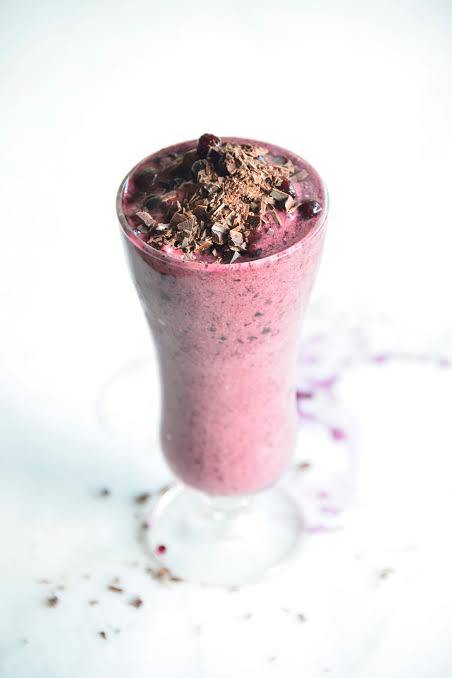 Dark Chocolate Blueberry Smoothie